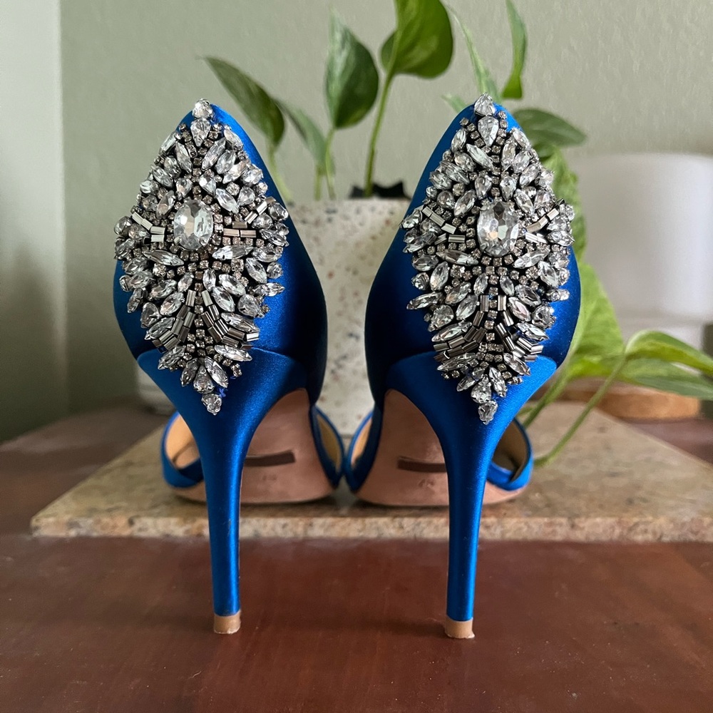 Badgley Mischka Maxine Blue Pumps